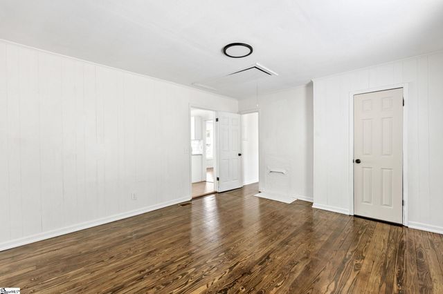 12 Waco Street, Greenville, SC 29611