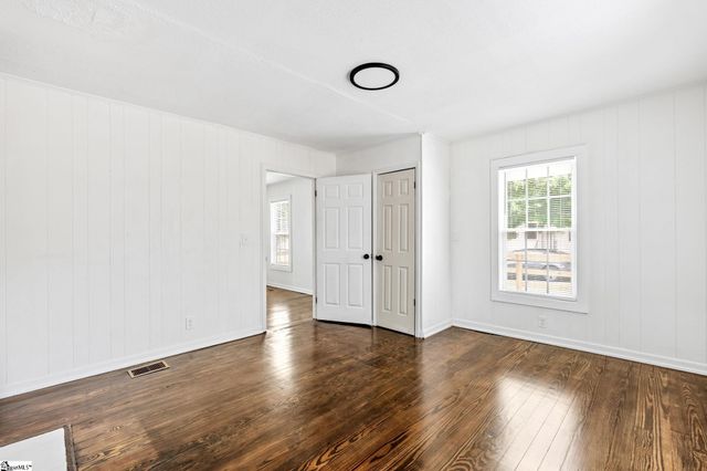12 Waco Street, Greenville, SC 29611