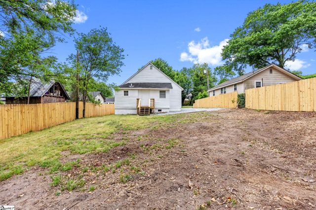 12 Waco Street, Greenville, SC 29611