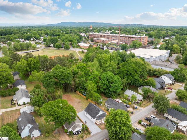 12 Waco Street, Greenville, SC 29611