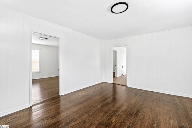 12 Waco Street, Greenville, SC 29611