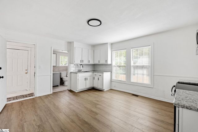 12 Waco Street, Greenville, SC 29611