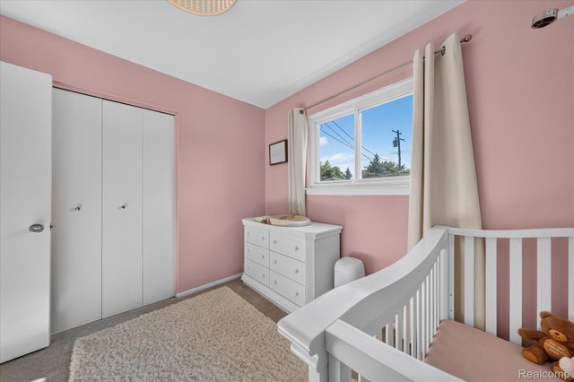 30008 Maplegrove Street, St. Clair Shores, MI 48082