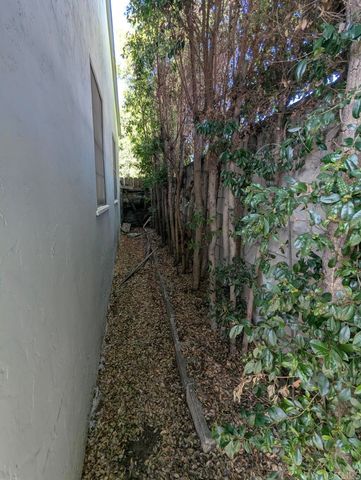 77 Mohawk Street, San Diego, CA 92115
