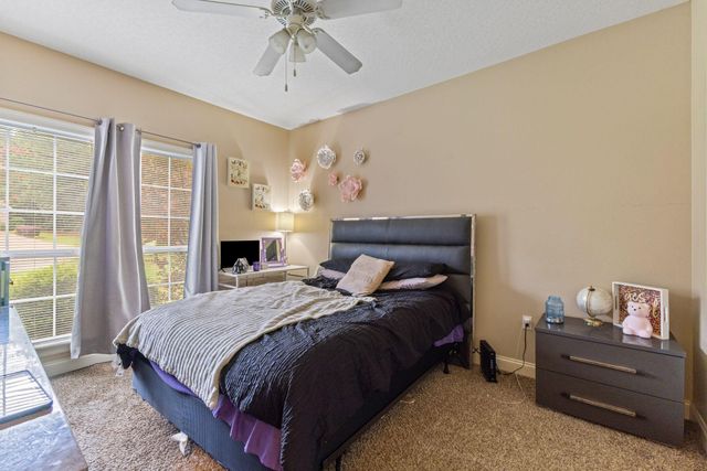 42 Stonegate Dr., Hattiesburg, MS 39402