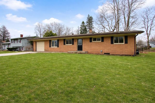 108 Meadowlark Lane, La Porte, IN 46350