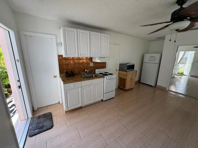 1503 Hayes Street 1-3, Hollywood, FL 33020