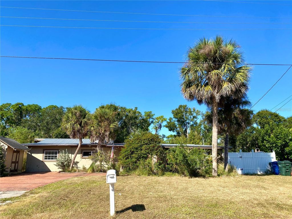 2040 JAVA PLUM AVENUE, Sarasota, FL 34232