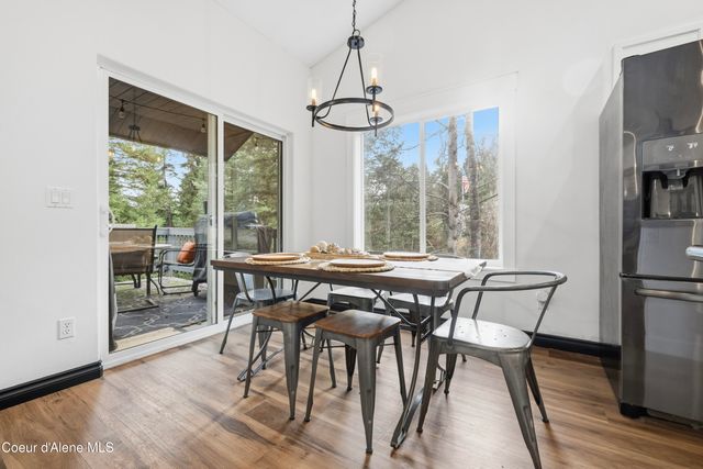 952 N RUTLEDGE CT, Coeur D'alene, ID 83814