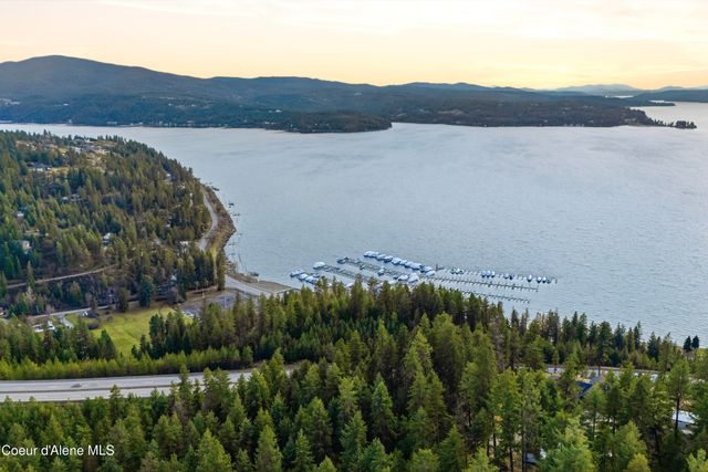 952 N RUTLEDGE CT, Coeur D'alene, ID 83814