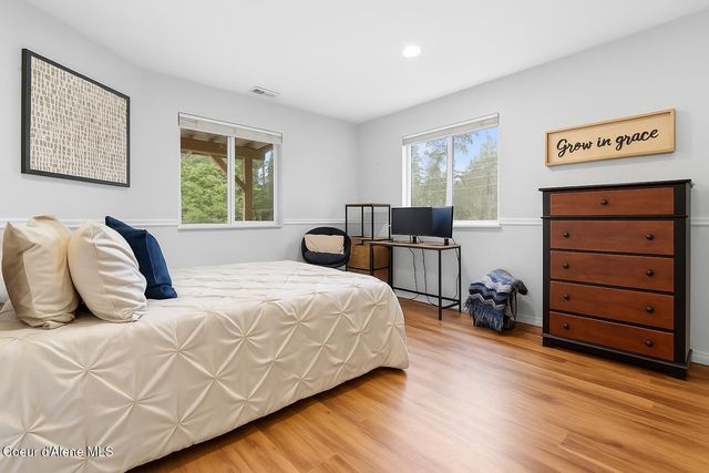 952 N RUTLEDGE CT, Coeur D'alene, ID 83814