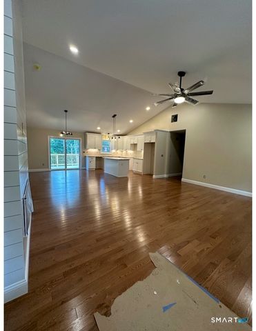 83 Grand View Terrace, Brooklyn, CT 06234