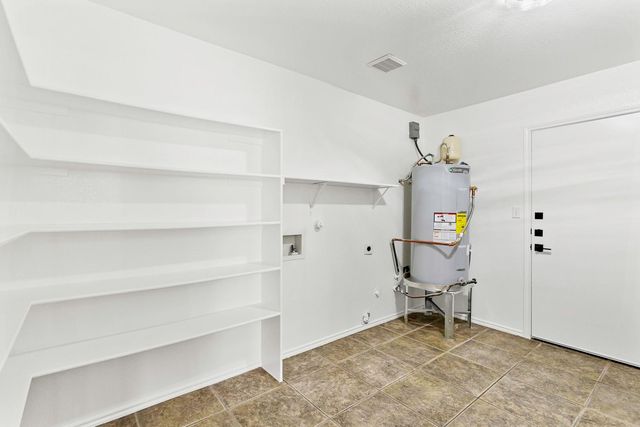 2431 Lavendale CT, Austin, TX 78748