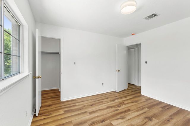 2431 Lavendale CT, Austin, TX 78748