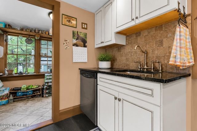 130 S Green Street, Tuckerton, NJ 08087