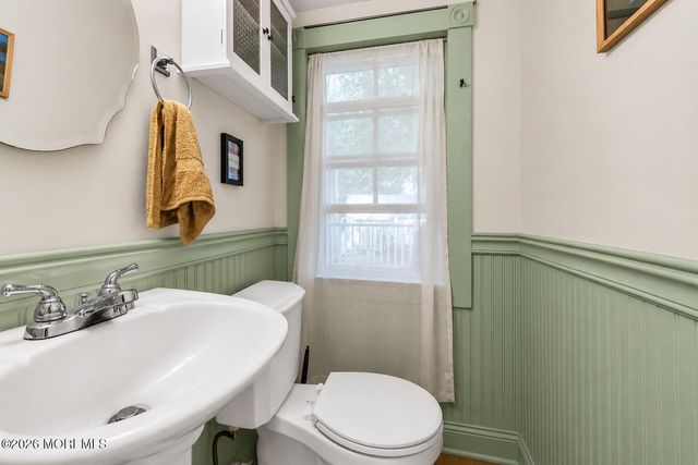 130 S Green Street, Tuckerton, NJ 08087
