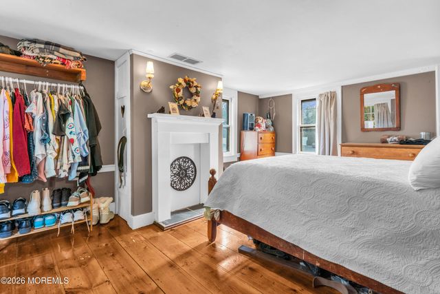 130 S Green Street, Tuckerton, NJ 08087