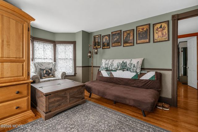 130 S Green Street, Tuckerton, NJ 08087