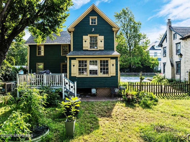 130 S Green Street, Tuckerton, NJ 08087