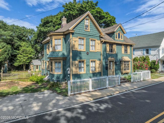 130 S Green Street, Tuckerton, NJ 08087