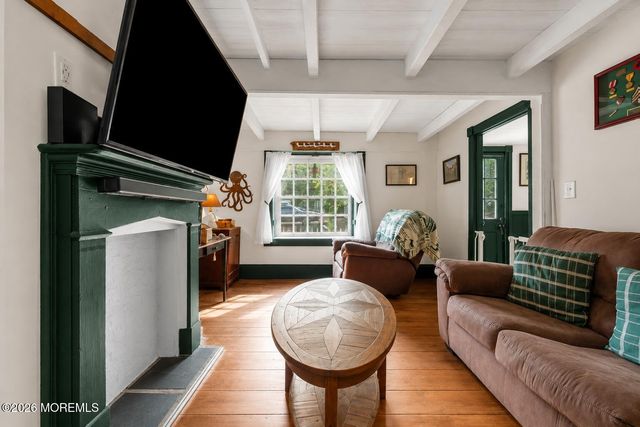 130 S Green Street, Tuckerton, NJ 08087