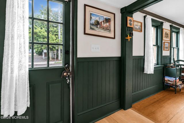 130 S Green Street, Tuckerton, NJ 08087