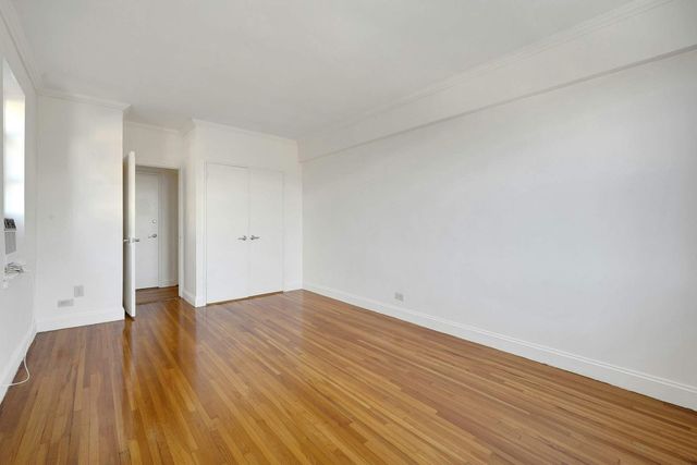 640 W 231st St Apt 7E, New York City, NY 10463