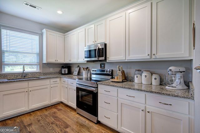 327 Larkspur Drive SW, Calhoun, GA 30701