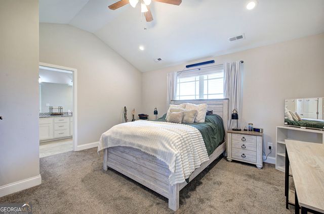 327 Larkspur Drive SW, Calhoun, GA 30701