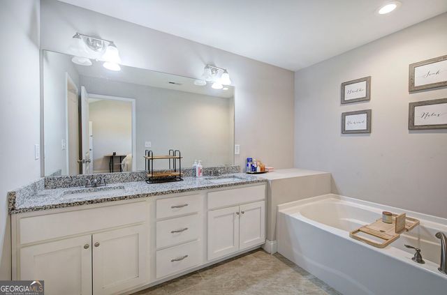 327 Larkspur Drive SW, Calhoun, GA 30701