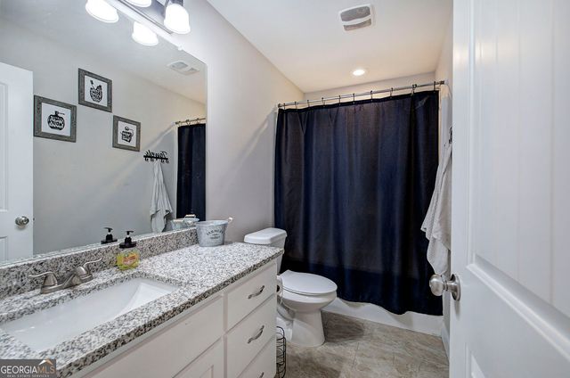 327 Larkspur Drive SW, Calhoun, GA 30701