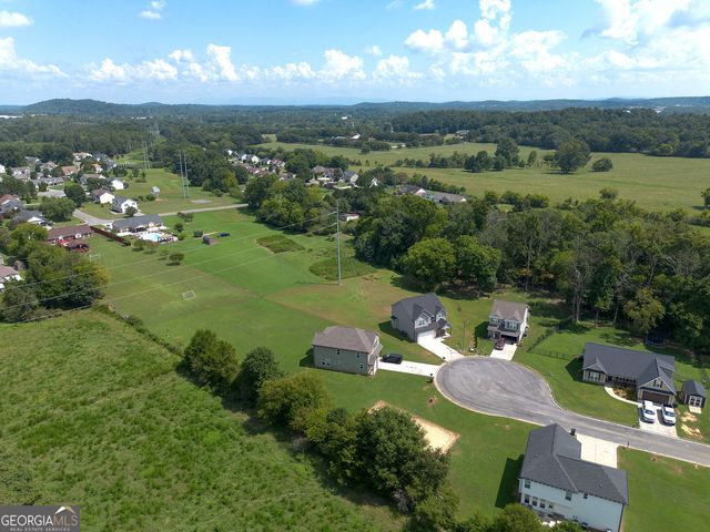 327 Larkspur Drive SW, Calhoun, GA 30701