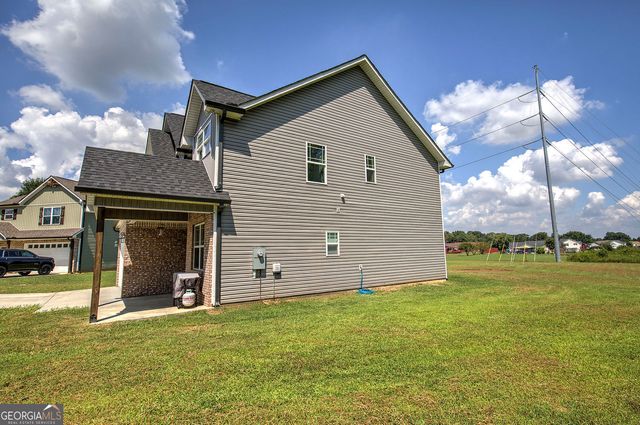 327 Larkspur Drive SW, Calhoun, GA 30701