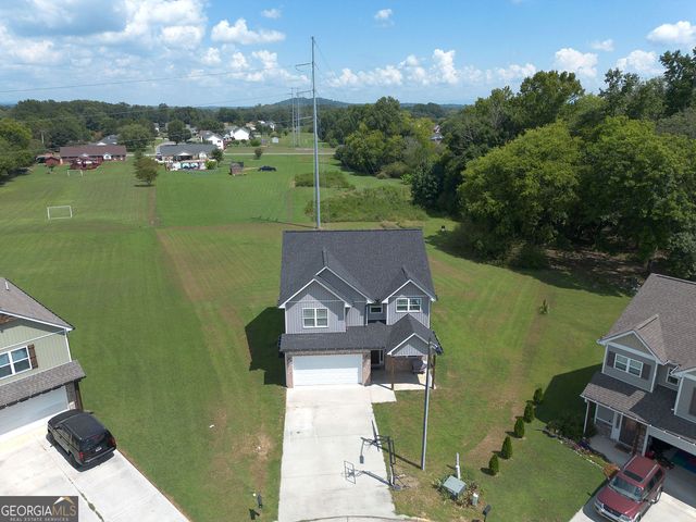 327 Larkspur Drive SW, Calhoun, GA 30701