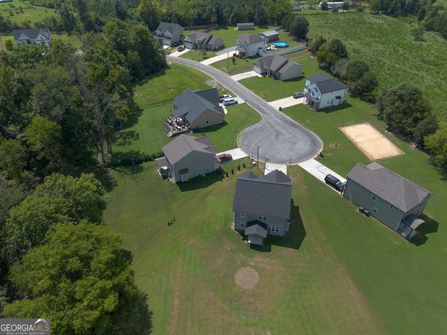 327 Larkspur Drive SW, Calhoun, GA 30701
