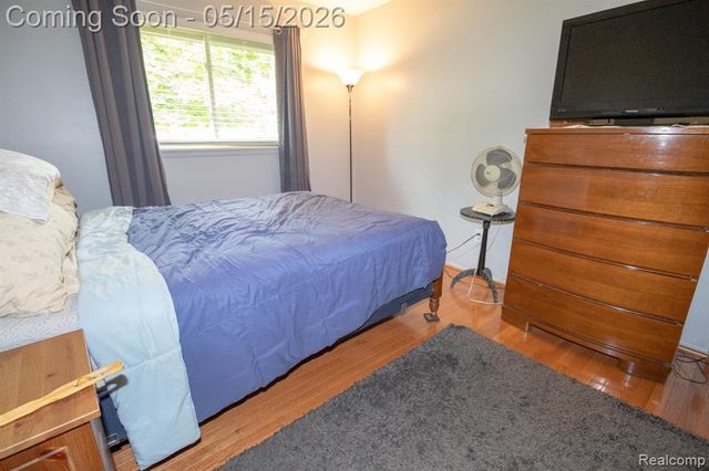 35340 Florence Street, Westland, MI 48185