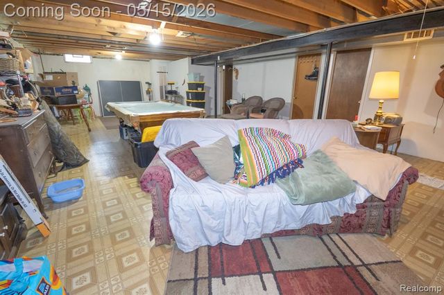 35340 Florence Street, Westland, MI 48185