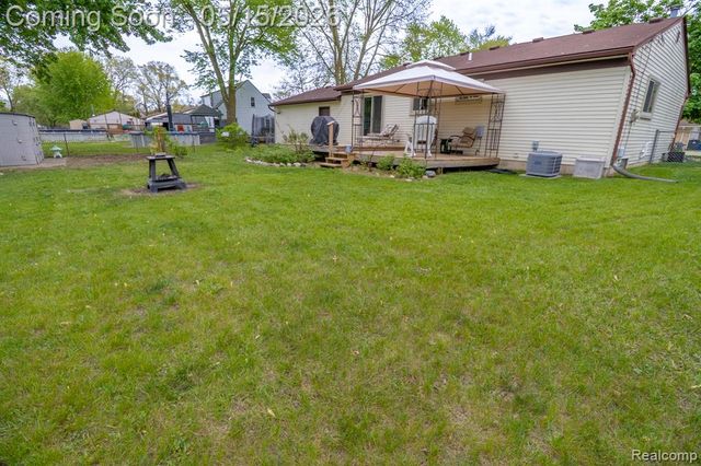 35340 Florence Street, Westland, MI 48185