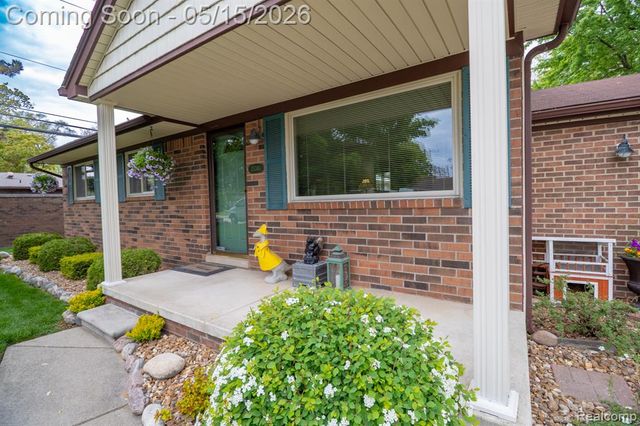 35340 Florence Street, Westland, MI 48185