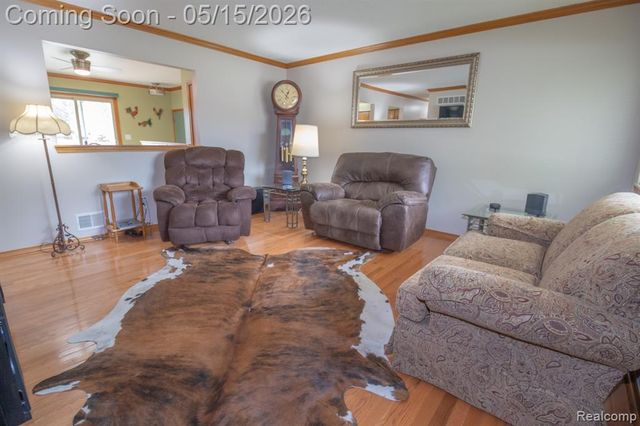 35340 Florence Street, Westland, MI 48185