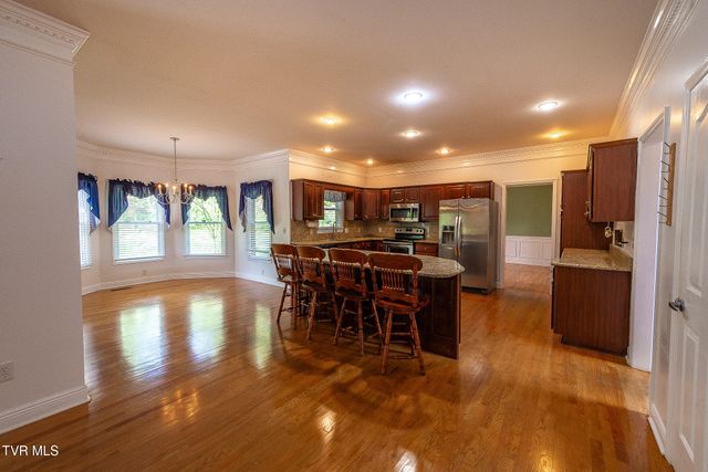 1009 Bard Lane, Kingsport, TN 37660