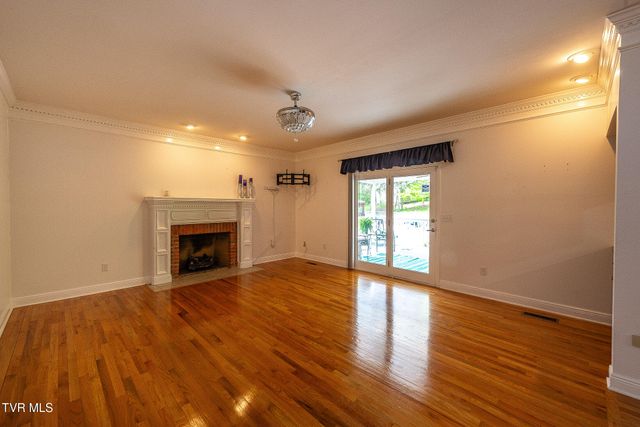 1009 Bard Lane, Kingsport, TN 37660