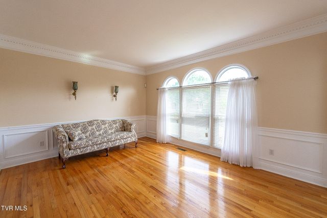 1009 Bard Lane, Kingsport, TN 37660