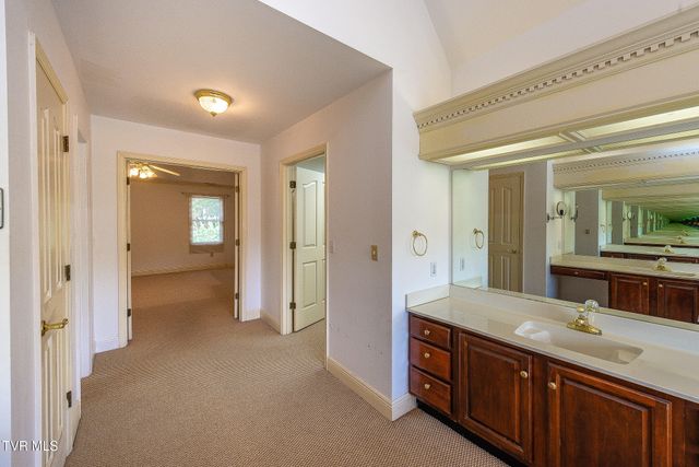 1009 Bard Lane, Kingsport, TN 37660