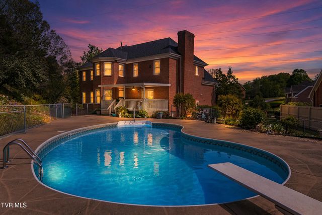 1009 Bard Lane, Kingsport, TN 37660