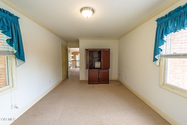 1009 Bard Lane, Kingsport, TN 37660