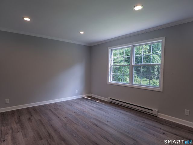 78 Venice Avenue, Waterbury, CT 06708