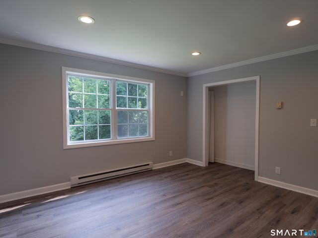 78 Venice Avenue, Waterbury, CT 06708