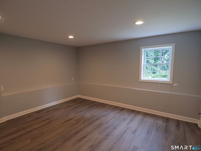 78 Venice Avenue, Waterbury, CT 06708