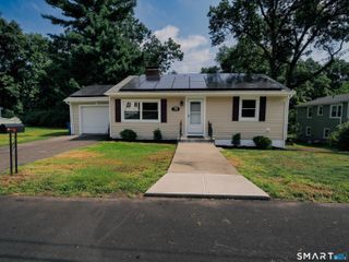 78 Venice Avenue, Waterbury, CT 06708